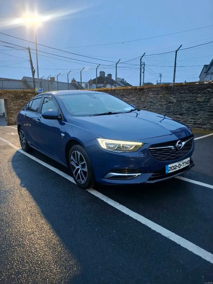 Opel insignia - Image 1