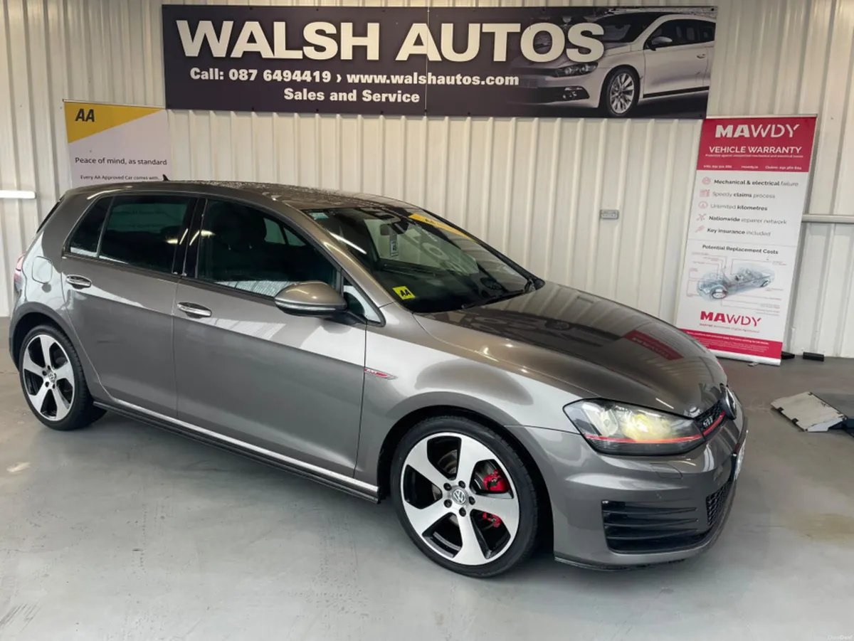 Volkswagen Golf GTI 2.0 TSI MANUAL 6SPEED FWD 220 - Image 3