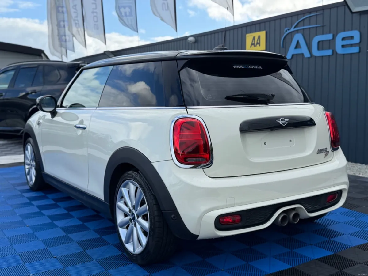 Mini Cooper SD - 2.0L DIESEL - AUTO - 12M WARRANTY - Image 5