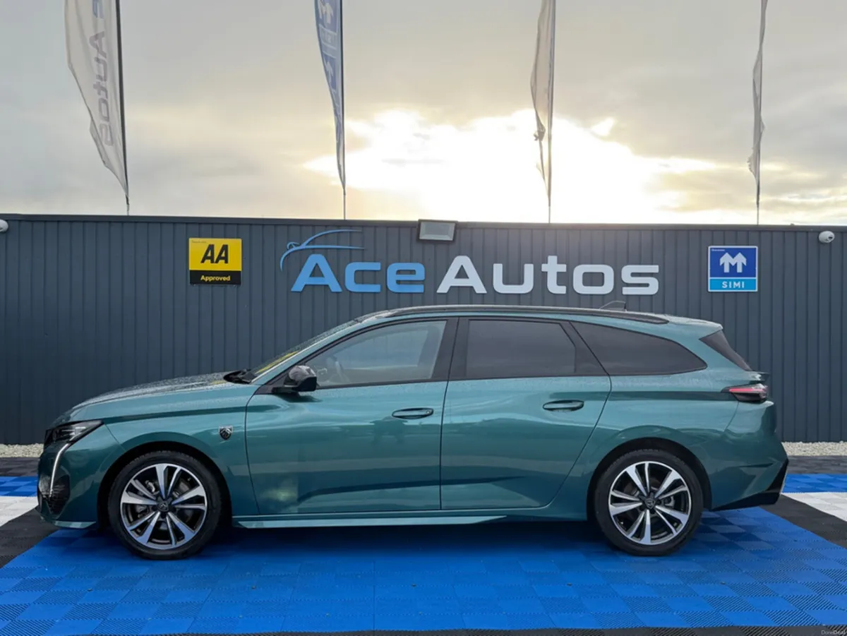 Peugeot 308 GT PREMIUM - 1.5 DIESEL - AUTO - 12M W - Image 4