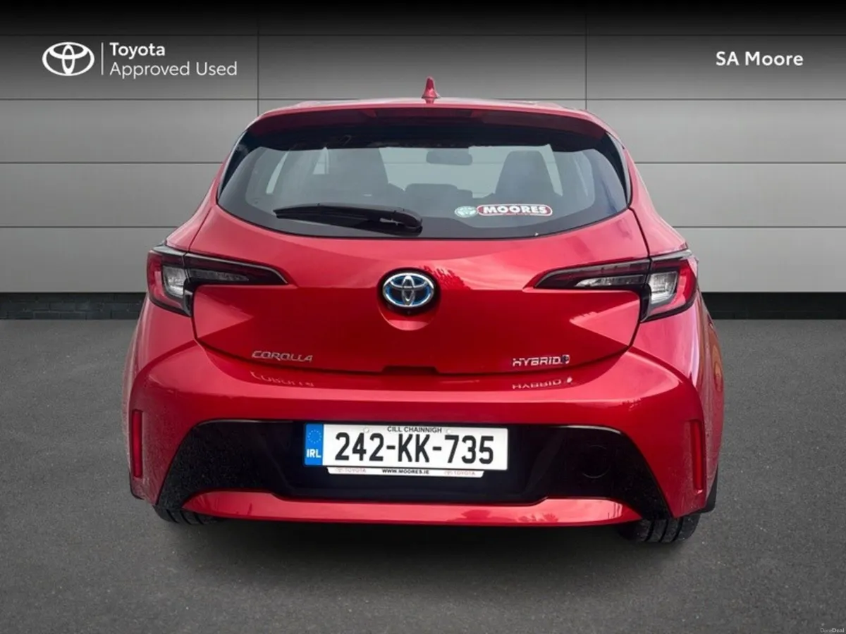 Toyota Corolla HYBRID LUNA HATCHBACK - Image 4
