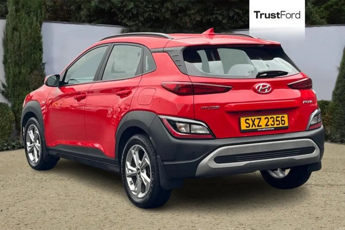 Hyundai KONA 1.0 TGDi 48V MHEV SE Connect 5dr - Image 2