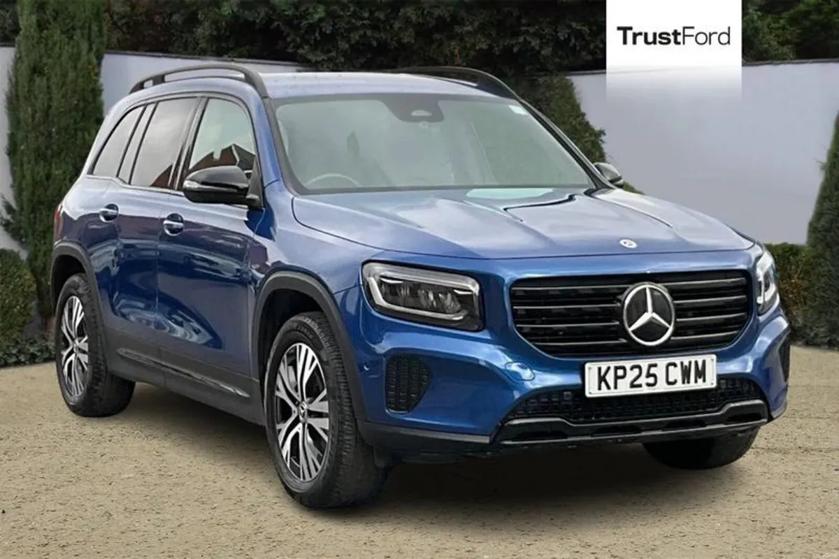 Mercedes-Benz GLB GLB 200 Sport Executive 5dr 7G-T - Image 1