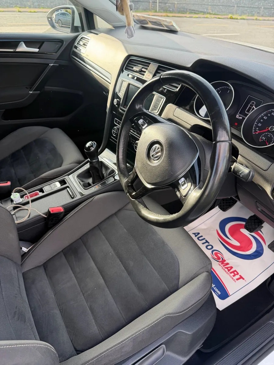 2016 VOLKSWAGON GOLF 1.6 TDI HIGLINE - Image 3