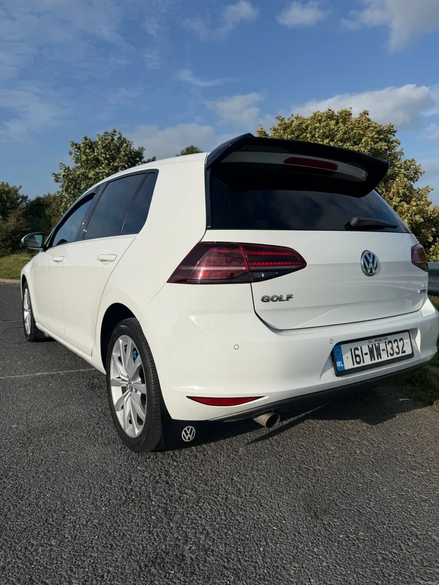 2016 VOLKSWAGON GOLF 1.6 TDI HIGLINE - Image 4