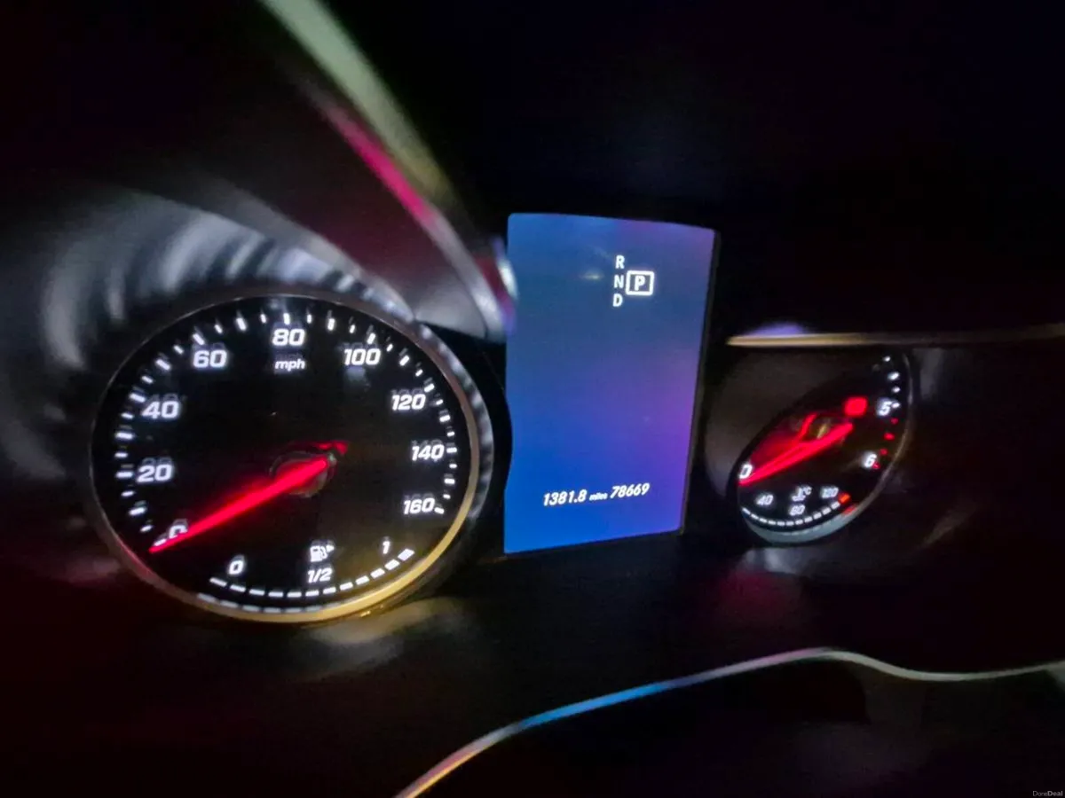 Mercedes-Benz C-Class 2019 - FRESH NCT JULY 2028 - Image 5