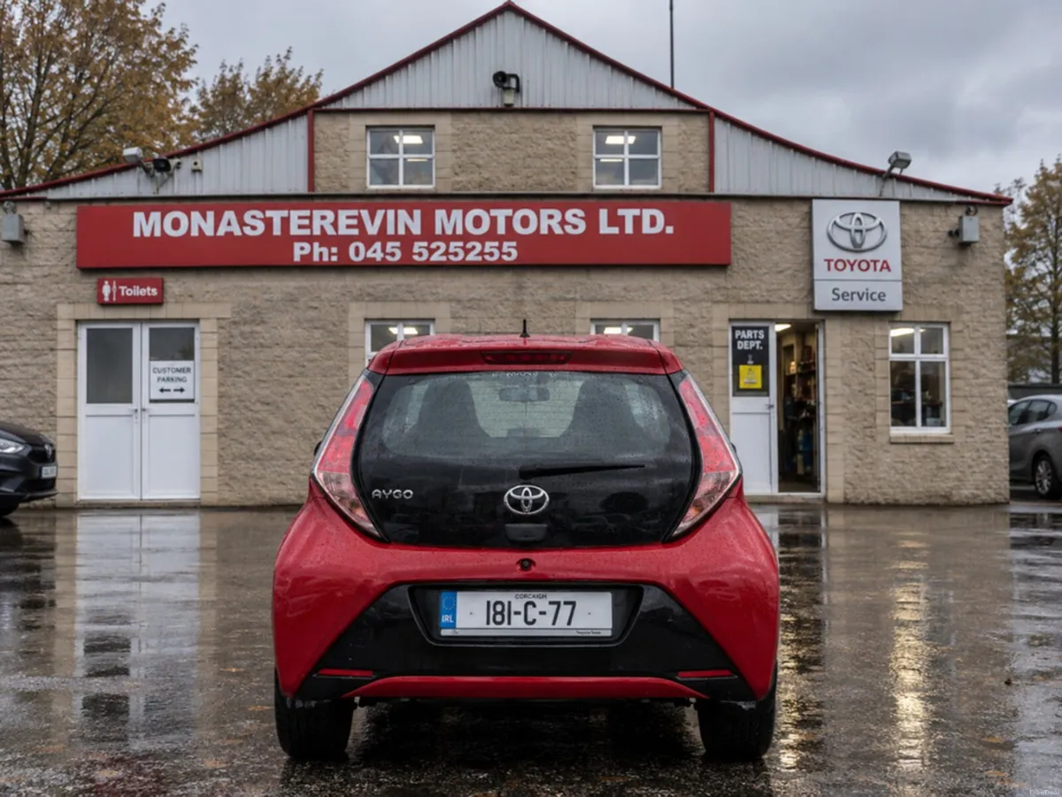 Toyota Aygo *ORIGINAL IRISH CAR*  1.0 X-PLAY 4DR - Image 4