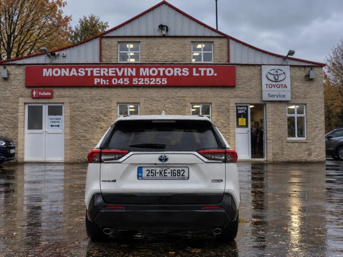 Toyota RAV4 *ORIGINAL IRISH CAR*  SOL PHEV 4DR AUT - Image 4