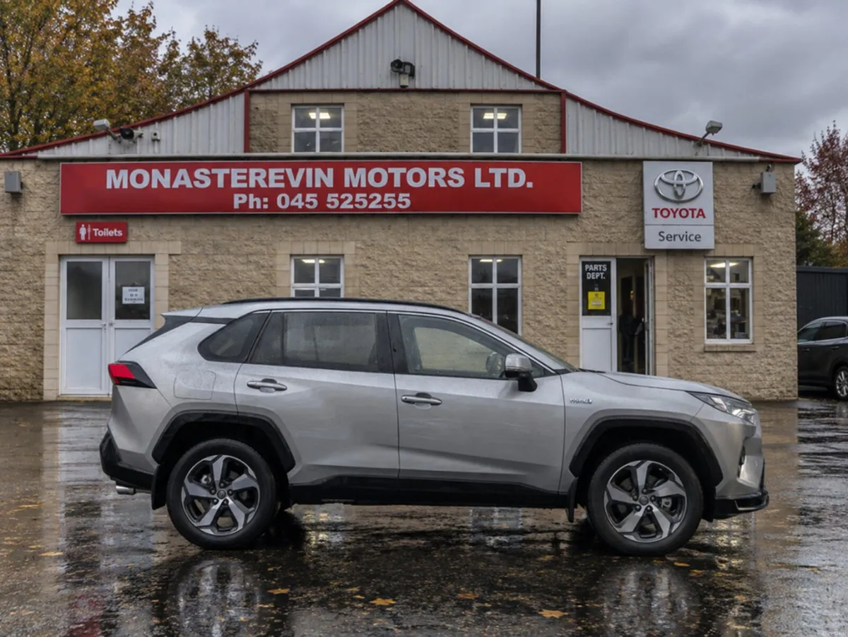 Toyota RAV4 *ORIGINAL IRISH CAR*  SOL PHEV 4DR AUT - Image 3