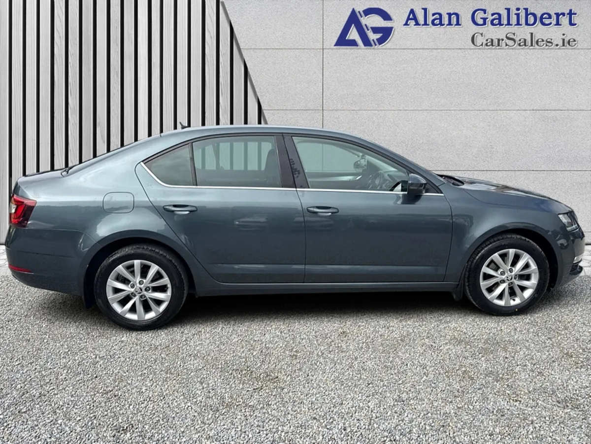 Skoda Octavia SOL 1.0 TSI 115HP 4DR - Image 3