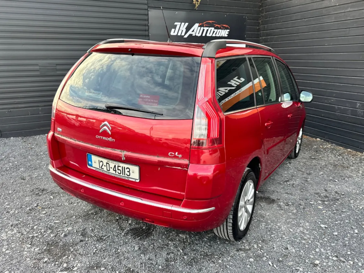 Citroen Grand C4 Picasso 1.6 E-HDI VTR+ EGS 110BHP - Image 4
