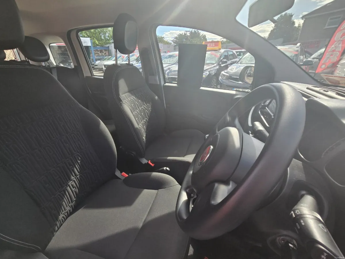 Fiat Panda 1.0 MHEV 5DR - Image 6