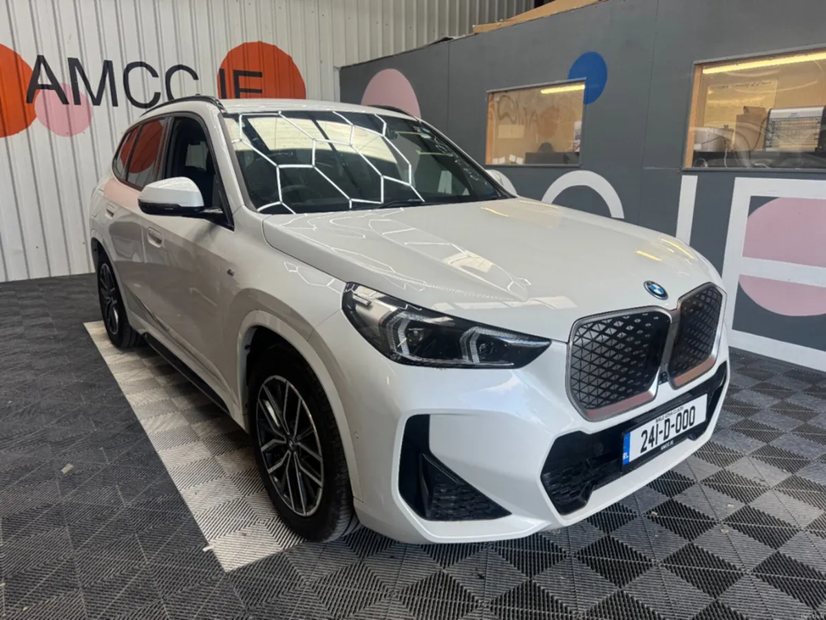 BMW iX1 2024 BMW Ix1 4wd XDRIVE 30 M-SPORT AUTOMAT - Image 1