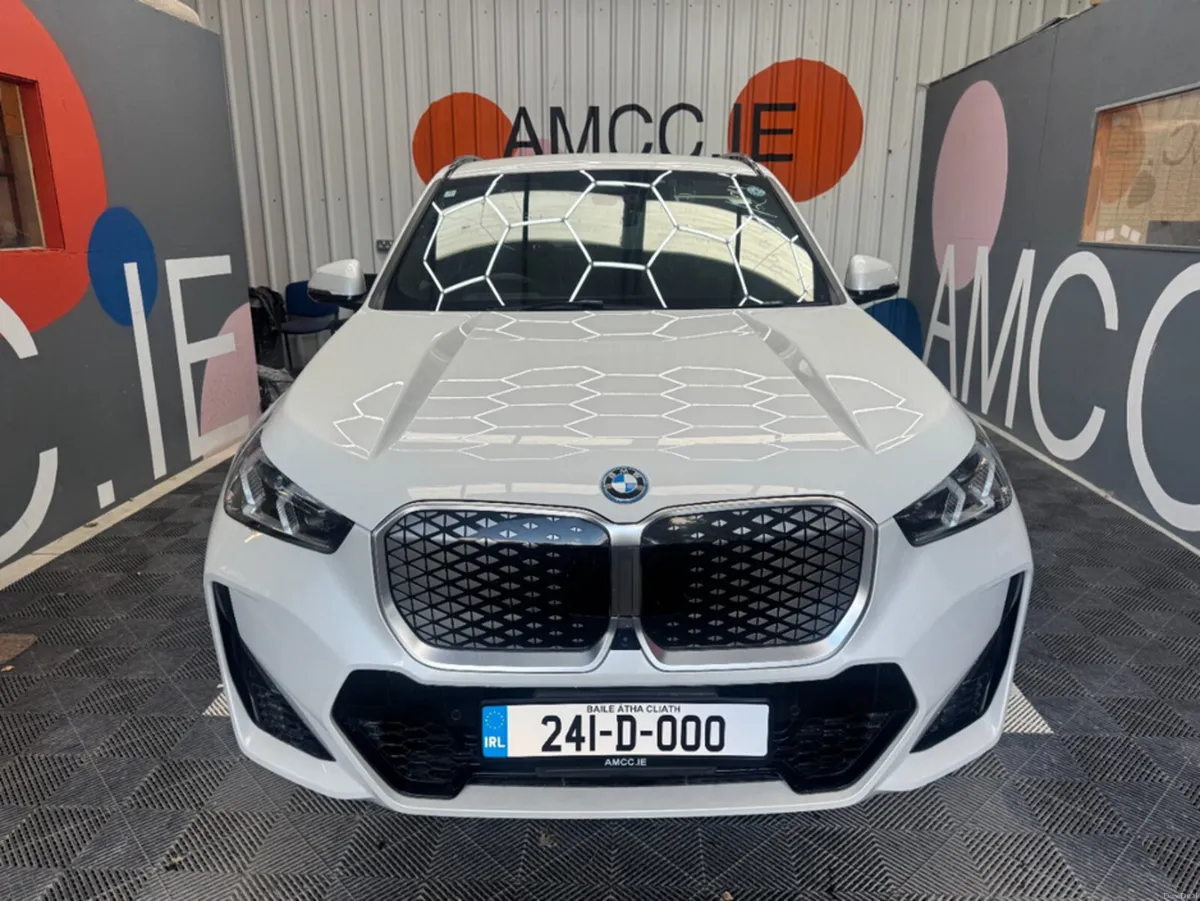 BMW iX1 2024 BMW Ix1 4wd XDRIVE 30 M-SPORT AUTOMAT - Image 2
