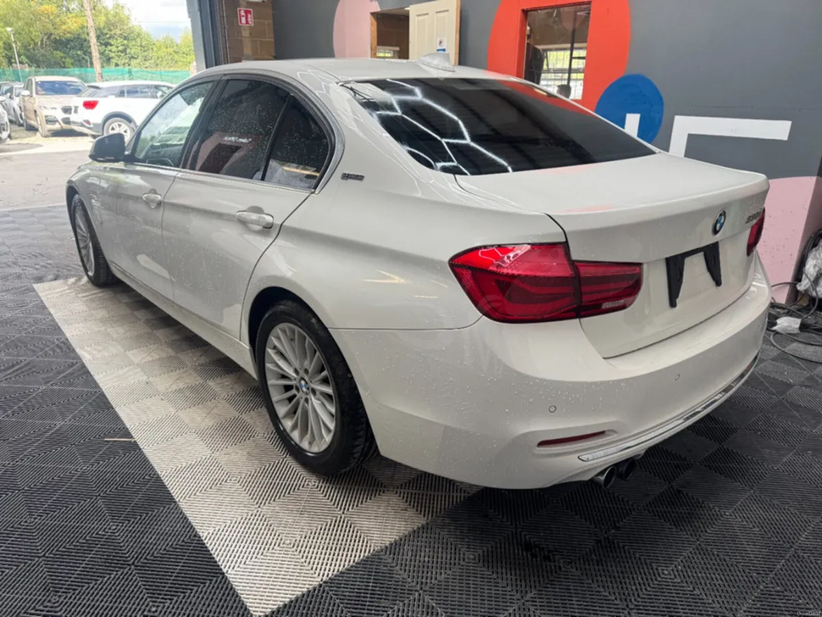 BMW 3-Series 2017 BMW 3 330E LUXURY IPERFORMANCE A - Image 5