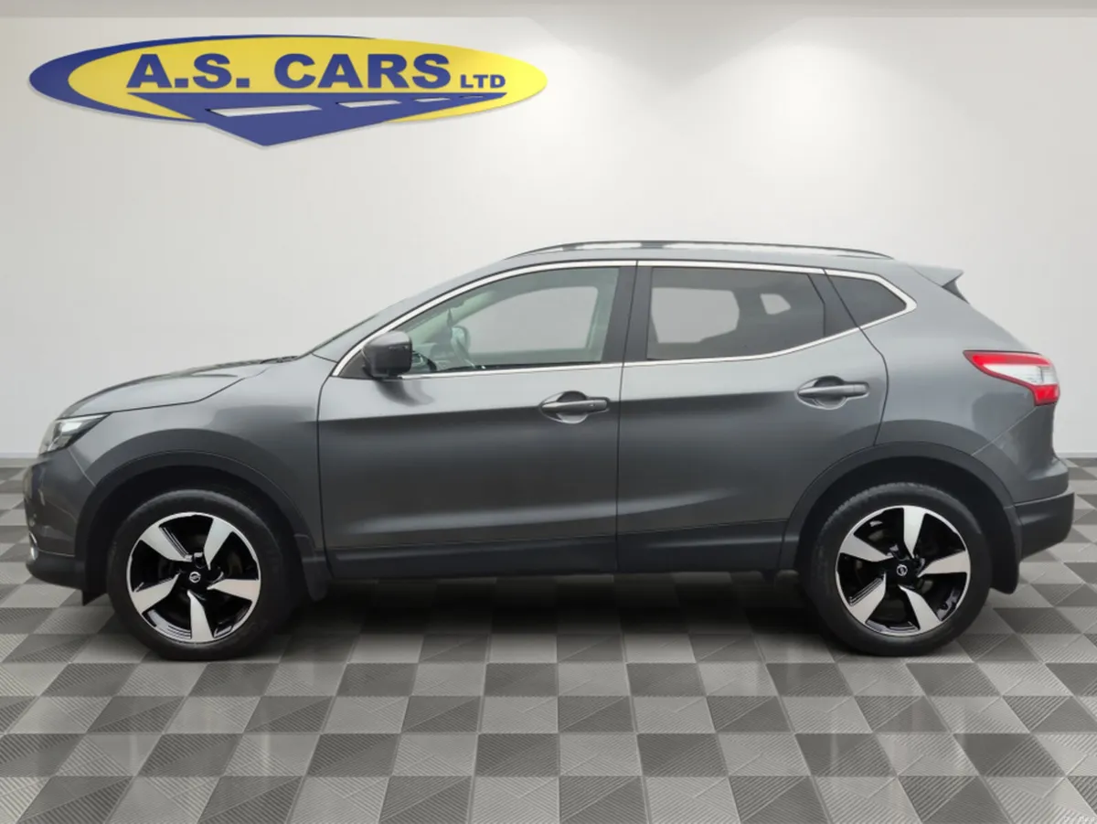 Nissan Qashqai 1.2 SV PREMIUM FULL LEATHER INTERIO - Image 6