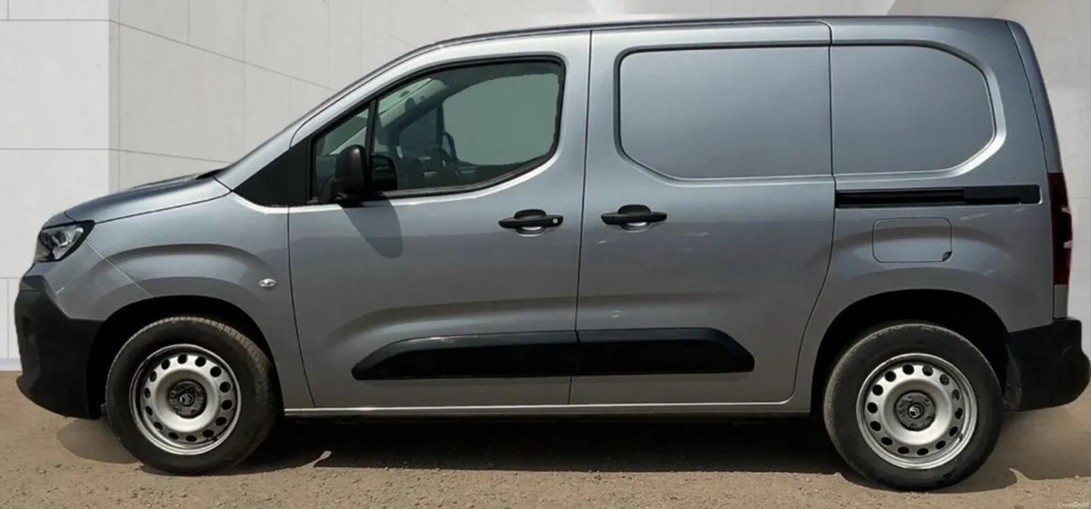 1.5 BlueHDi 1000 Enterprise M Panel Van 5dr Diesel - Image 5