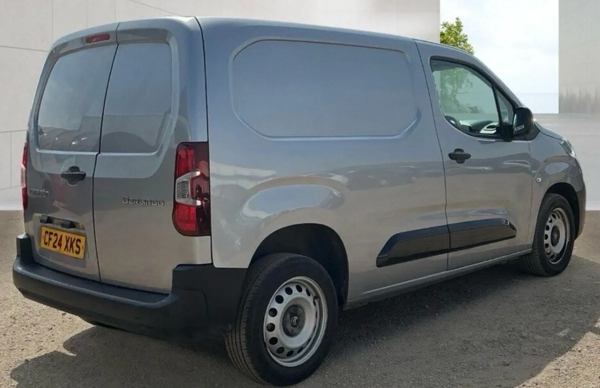1.5 BlueHDi 1000 Enterprise M Panel Van 5dr Diesel - Image 3