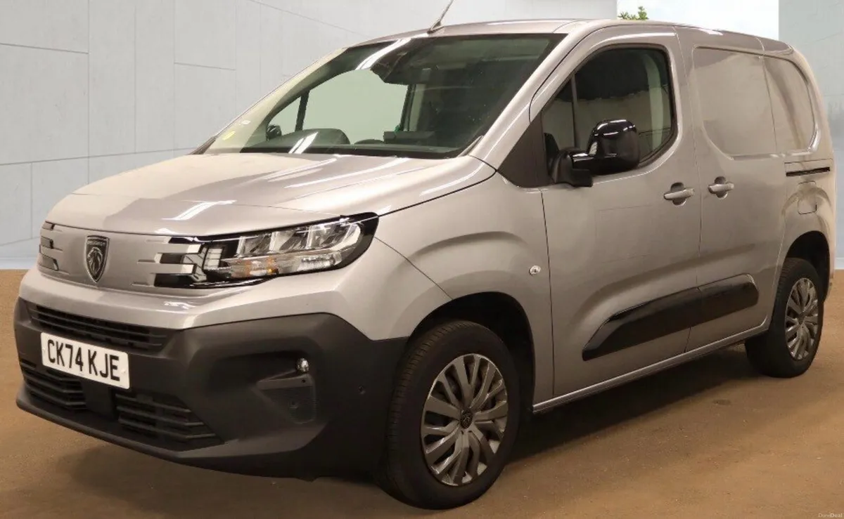 1.5 BlueHDi 1000 Asphalt Standard Panel Van 5dr Di - Image 1