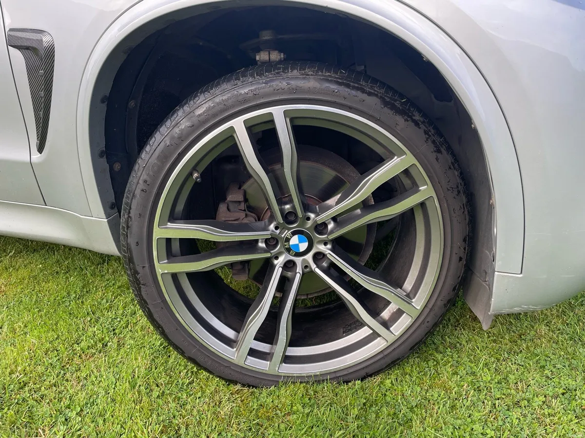 BMW - Image 6