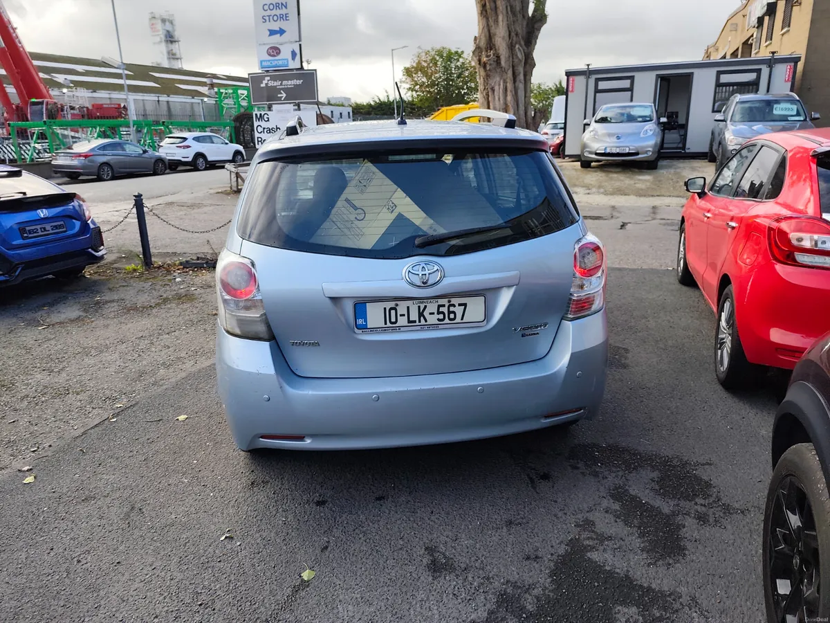 Toyota Verso 2010 - Image 5