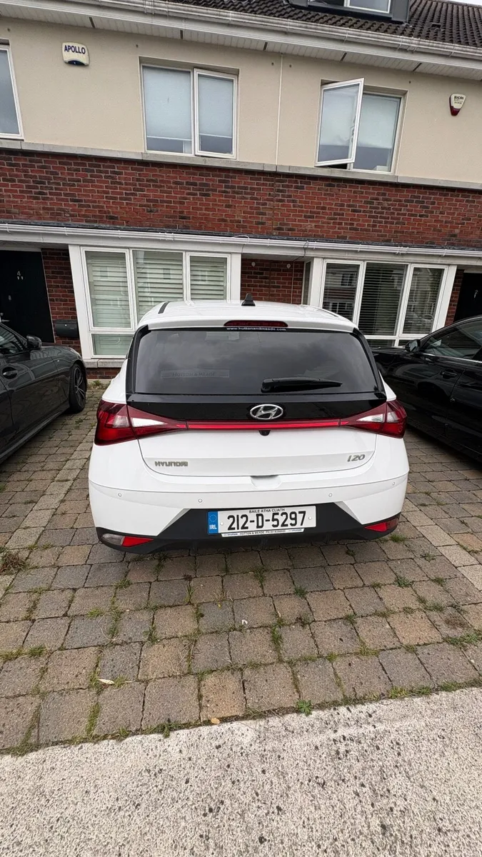 2021 Hyundai i20 Deluxe 1.0 Automatic | 1 Owner | - Image 3