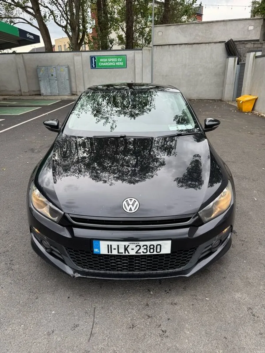 2011 Volkswagen Scirocco 2.0 TDI - Image 2
