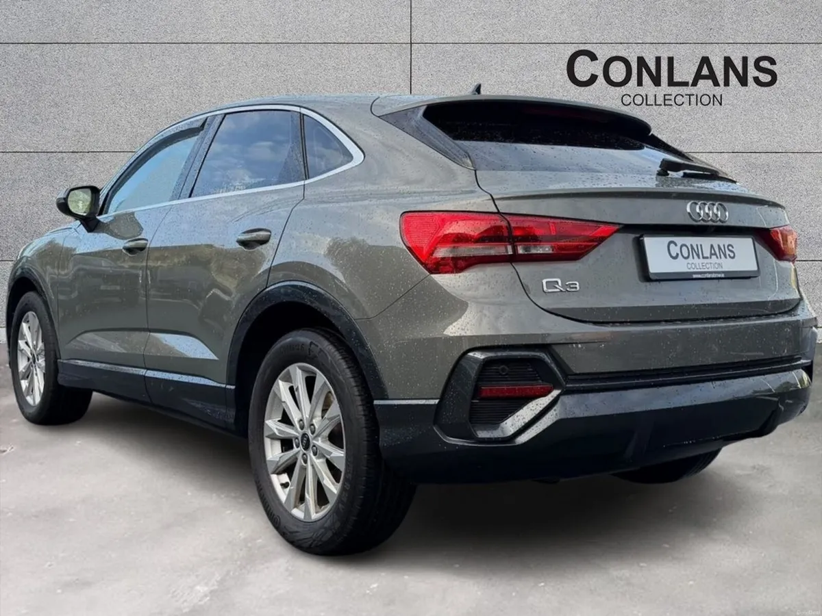 Audi Q3 Q3 SB 35 TDI 150 S-T SE - Image 2