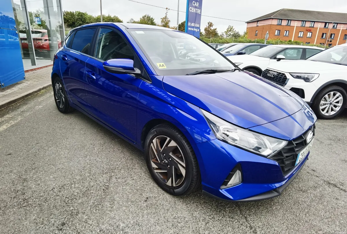 Hyundai i20 DELUXE PLUS 2023 - Image 3