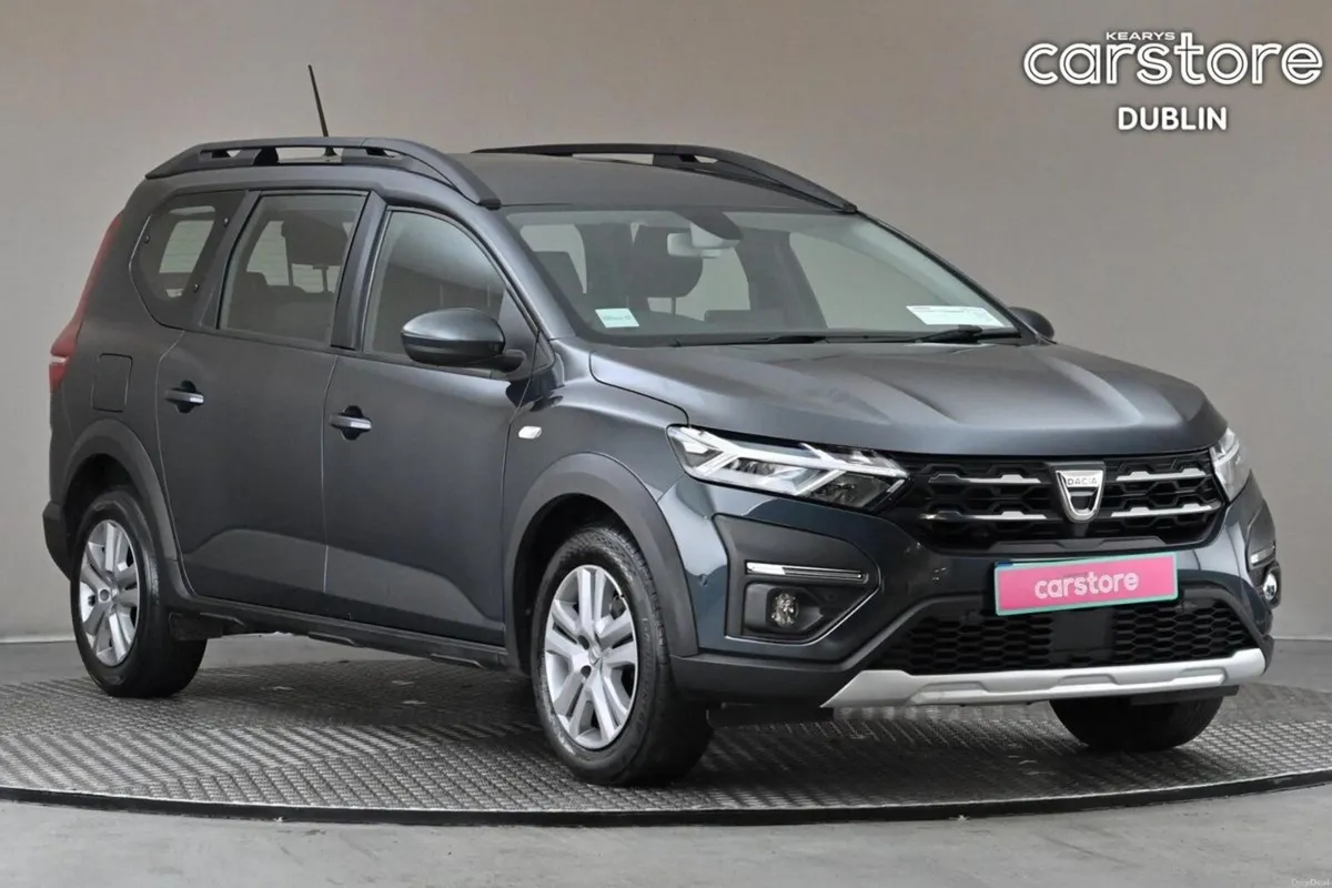 Dacia Jogger 1.0 TCE 6SPD COMFORT **PARK SENSORS** - Image 1