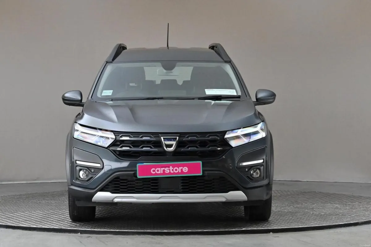 Dacia Jogger 1.0 TCE 6SPD COMFORT **PARK SENSORS** - Image 2