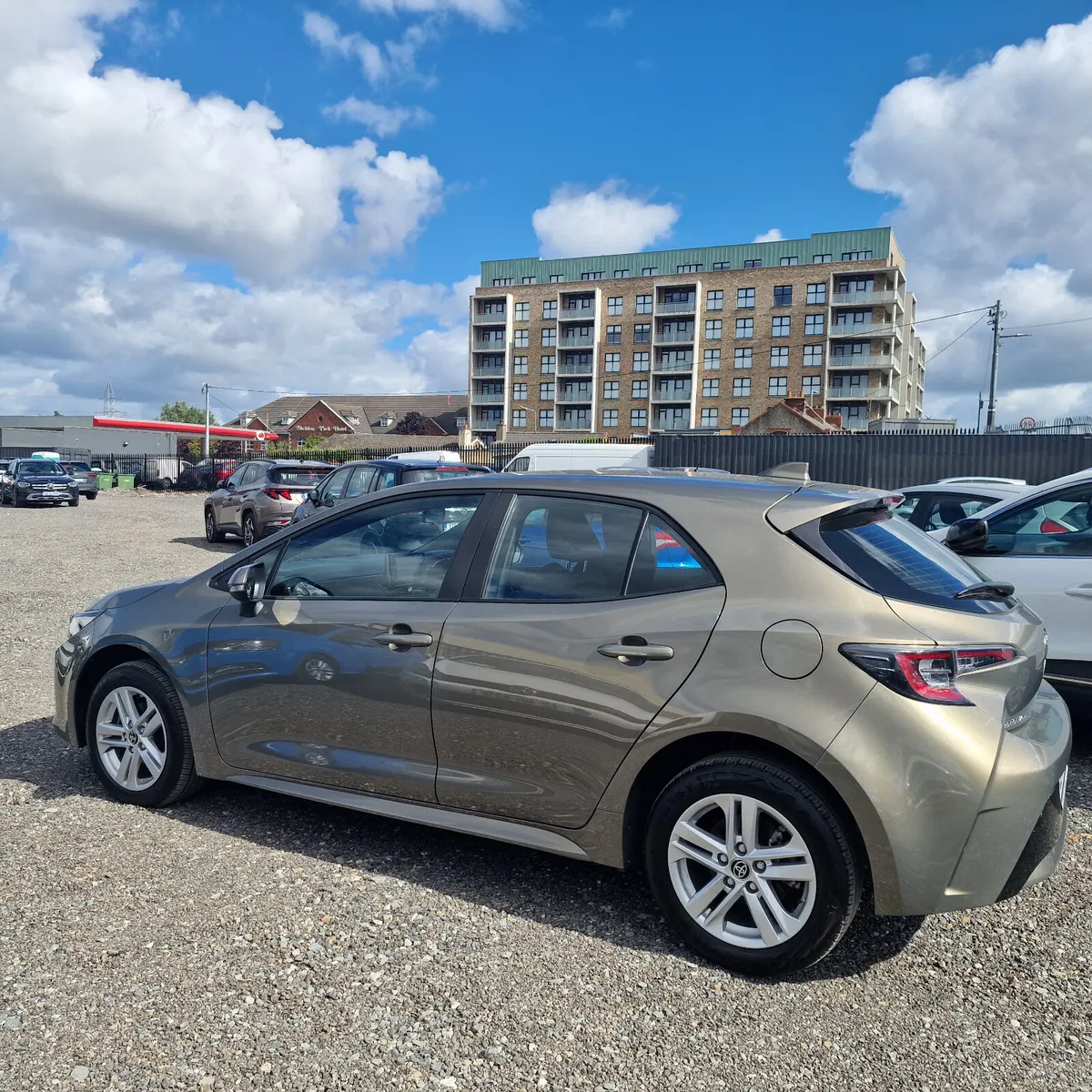 Toyota Corolla 2023 Automatic - Image 6