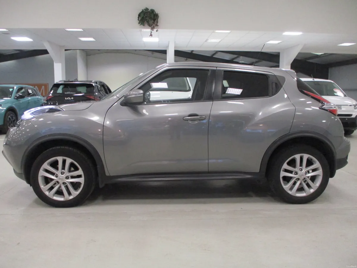 Nissan Juke 1.2 SV PREMIUM-ONE OWNER-CAMERA- 2017 - Image 1