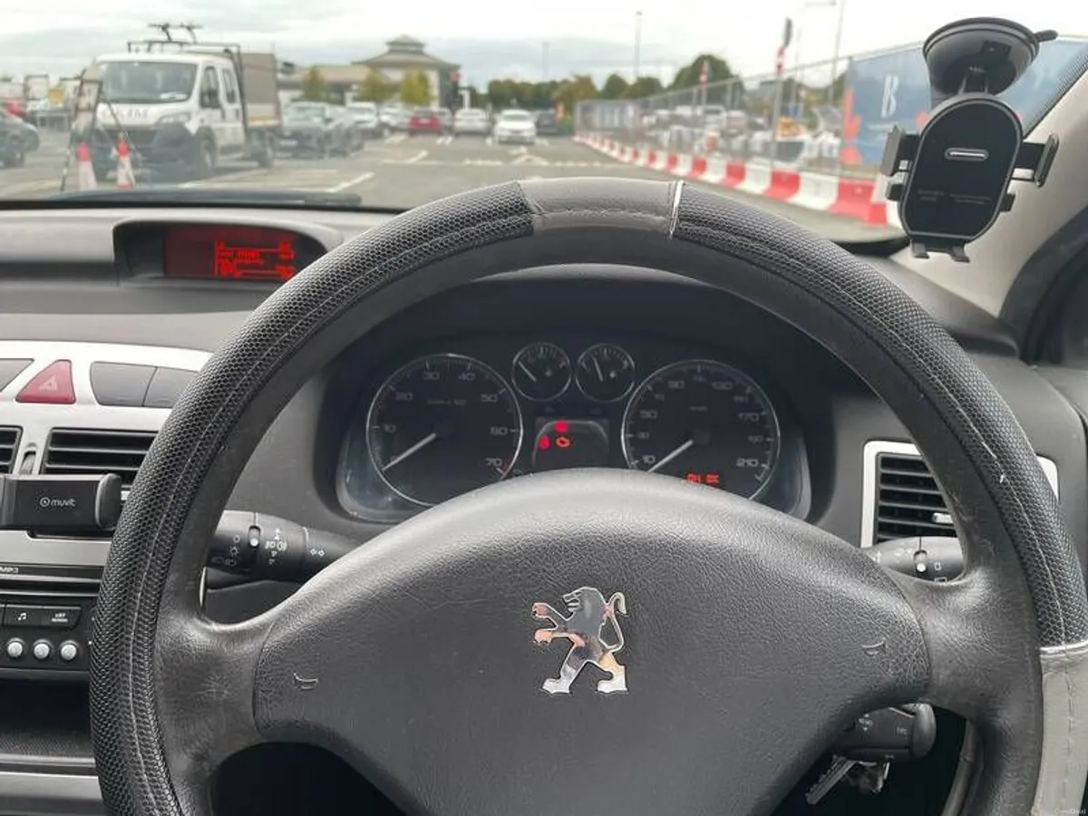 2008 Peugeot 307 - Image 3