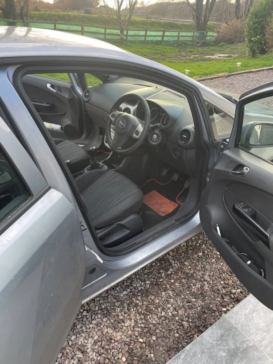 Opel Corsa D 2008 - Image 2