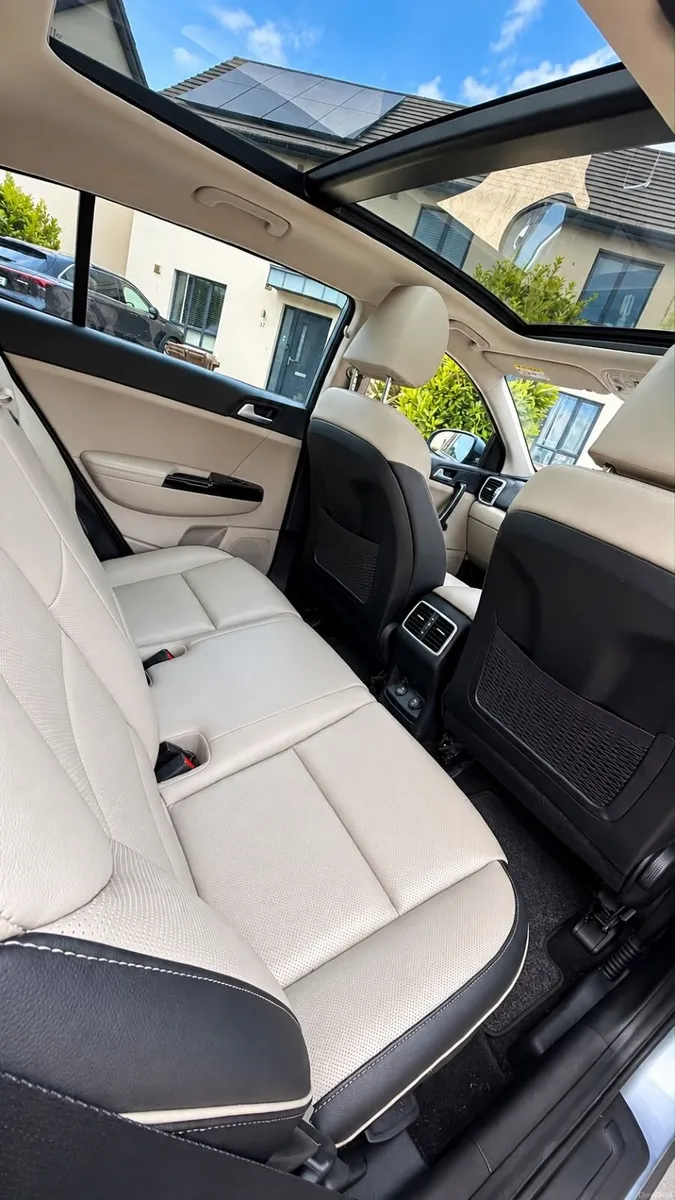 Kia Sportage 2021 K3 - Manual - Image 5
