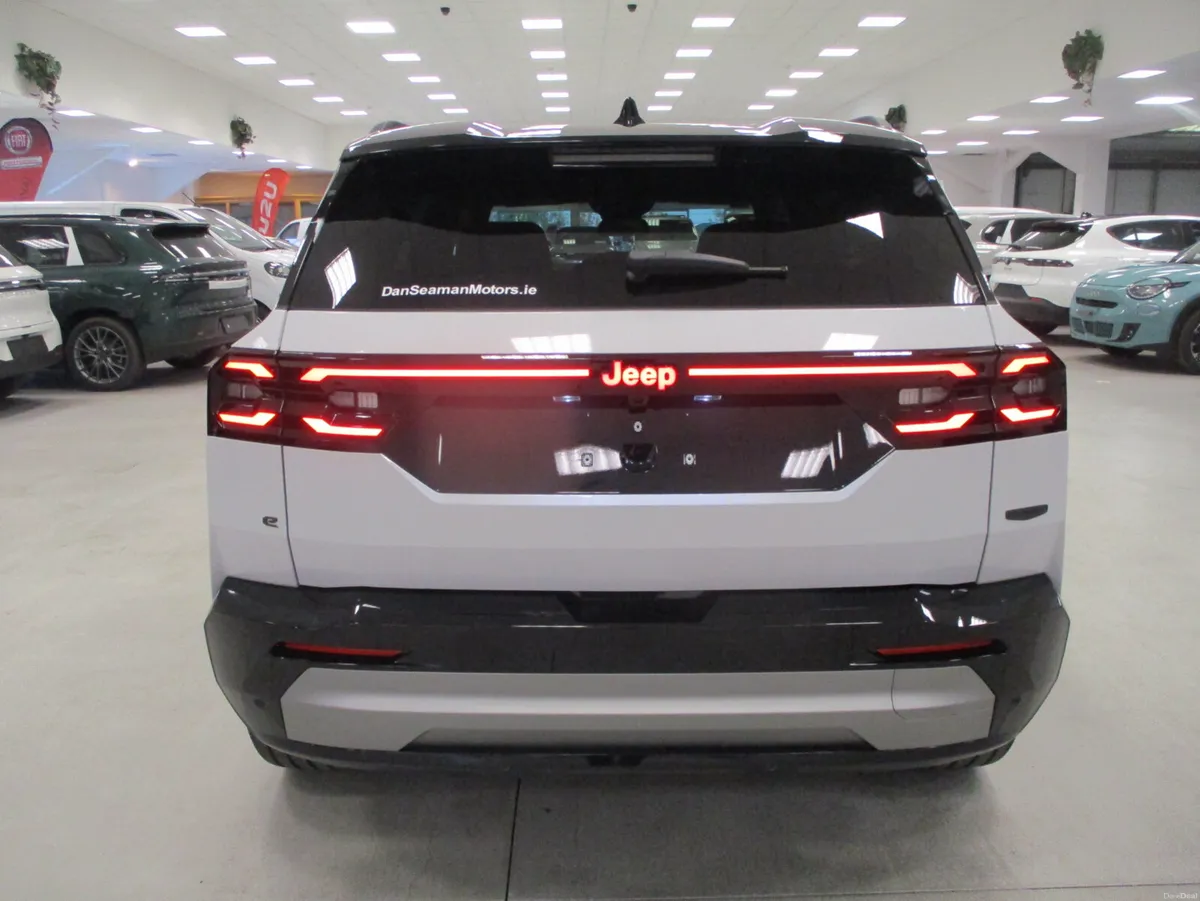 JEEP COMPASS  1.6 PHEV 225 BHP SUMMIT 2026 - Image 6