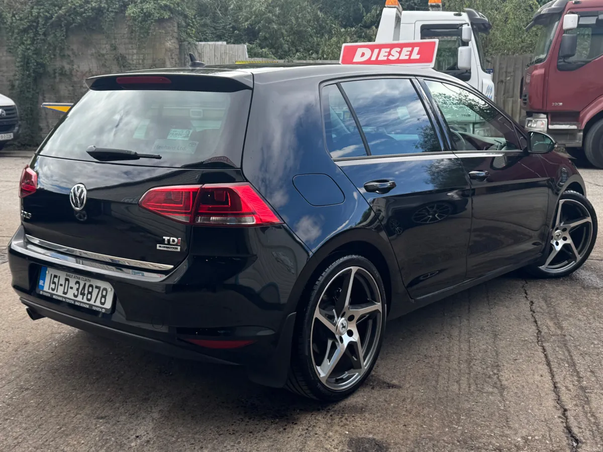 Volkswagen Touran 2015 - Image 4