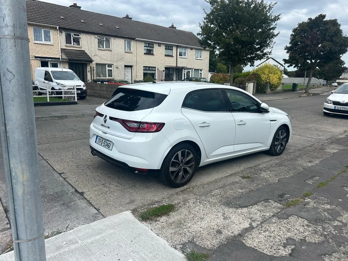 Renault Megane 1.2 Dynamique NAV 130BHP 5DR - Image 5