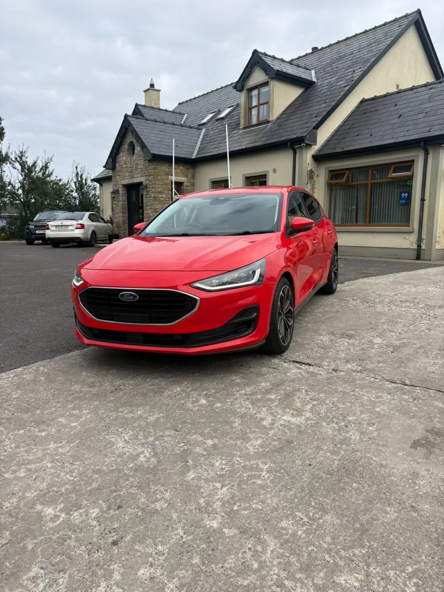 Ford Focus 2022 - Image 1