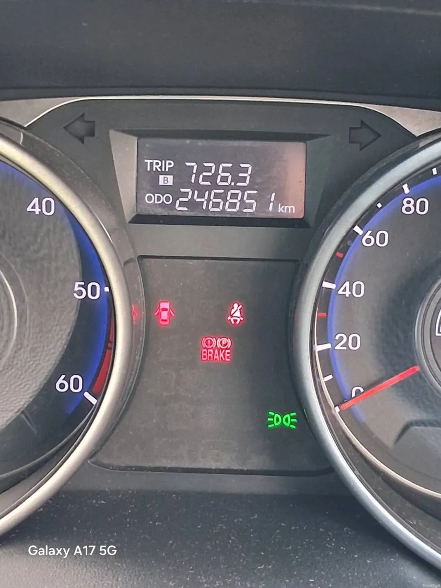 Car - Image 6