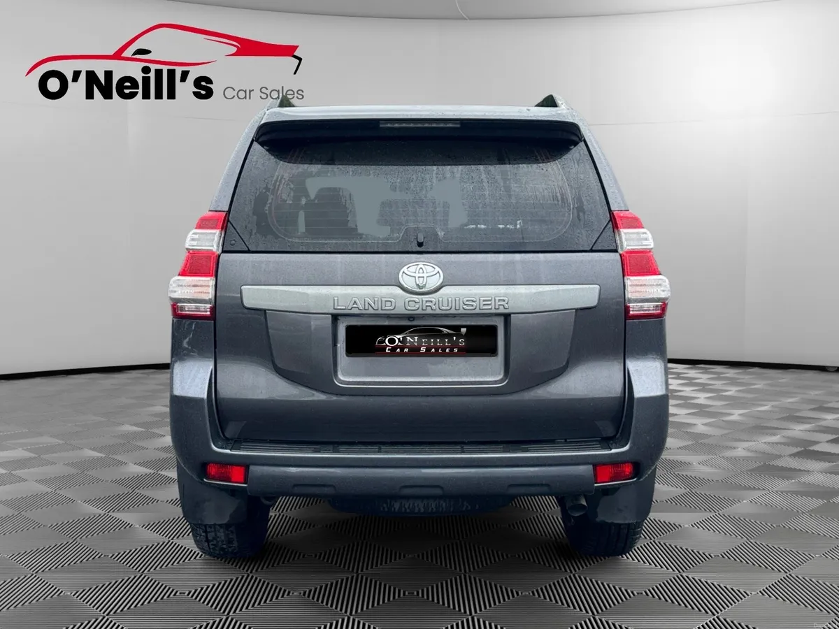 Toyota Landcruiser LWB BUSINESS AUTO LC 4DR #413 - Image 2