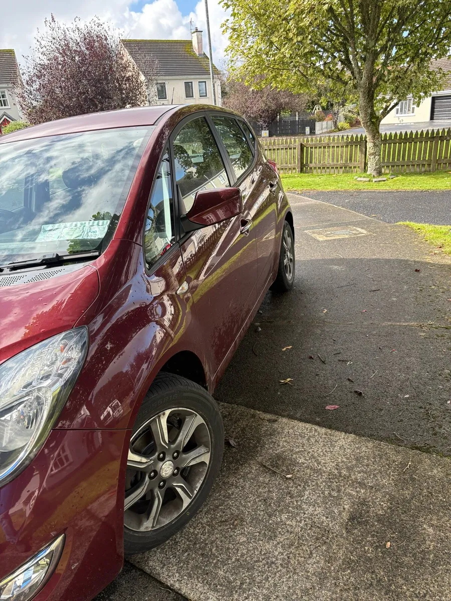 Car - Image 3