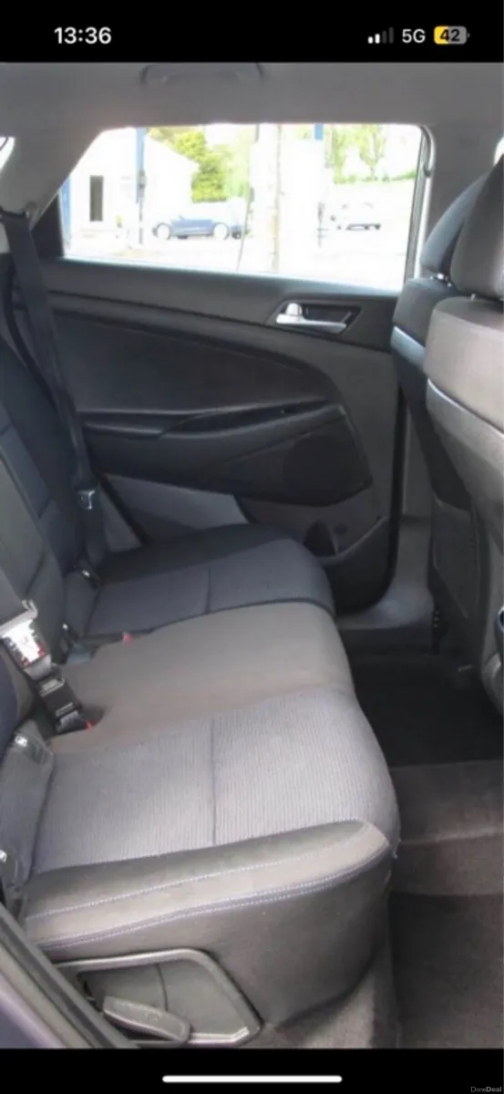 Car - Image 5