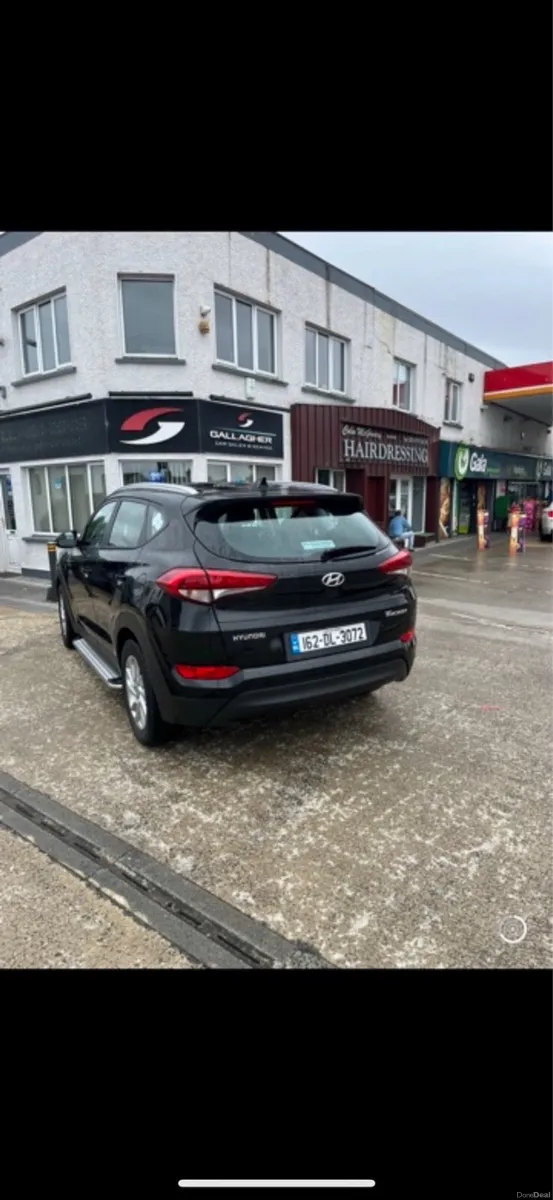 Car - Image 3