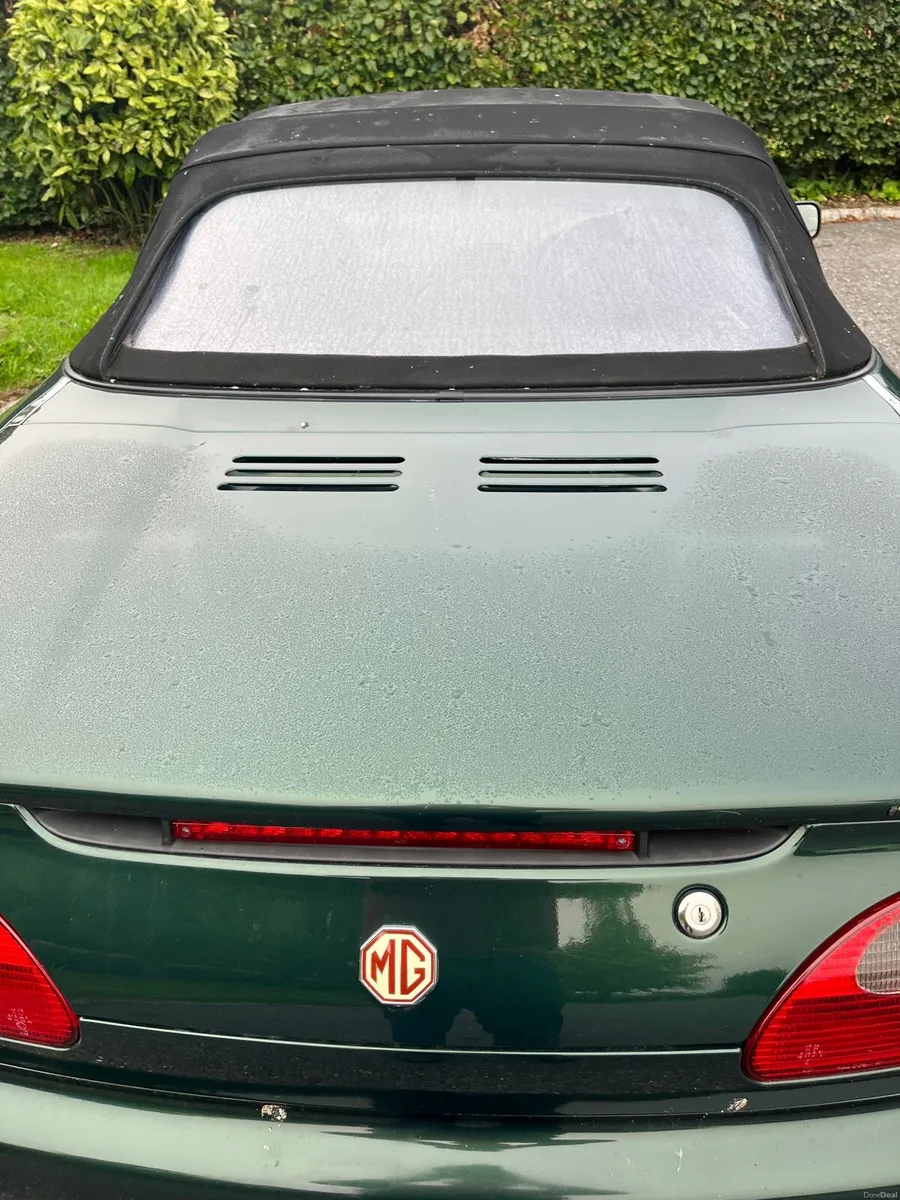 MG 2001 - Image 3