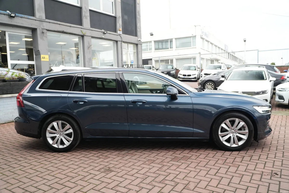 2020 VOLVO V60 T5 - Image 3