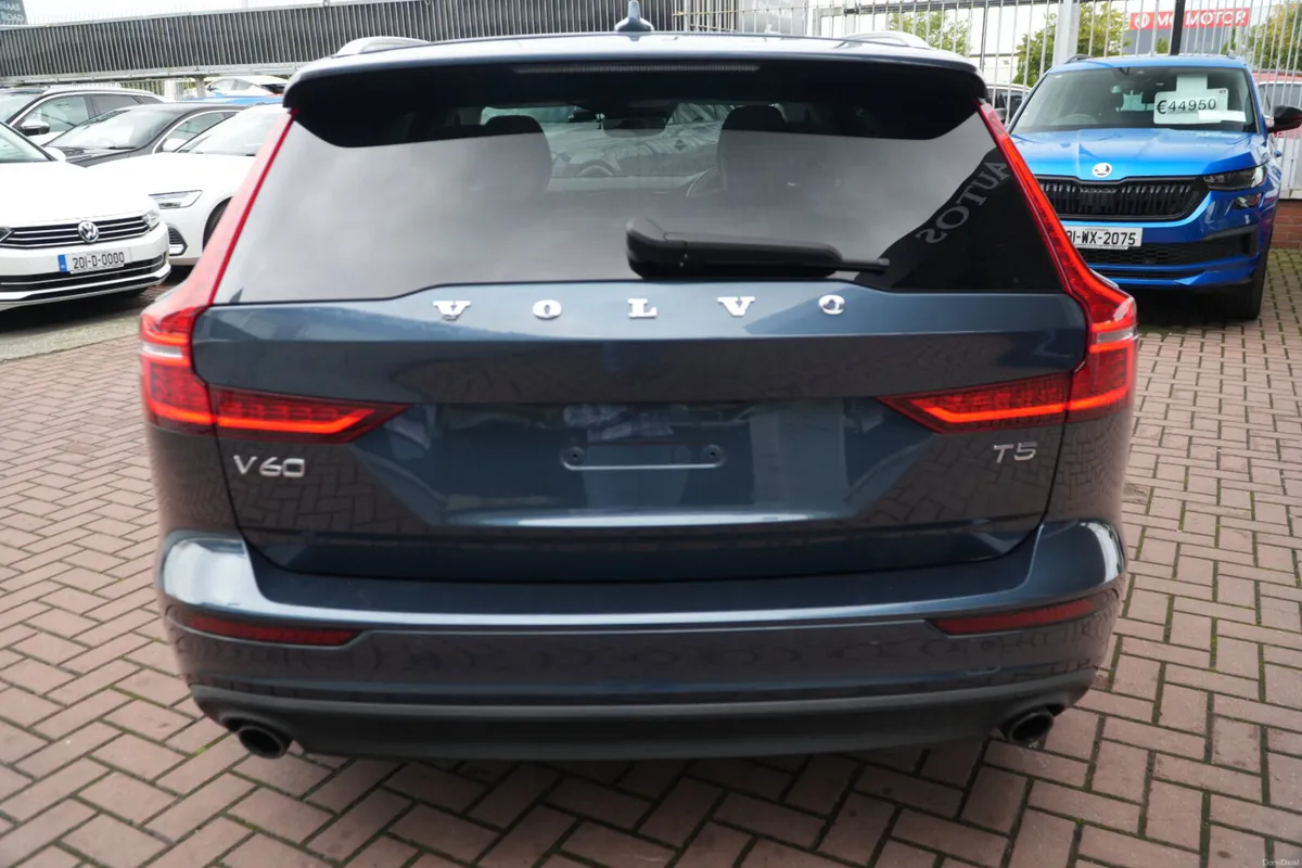 2020 VOLVO V60 T5 - Image 5