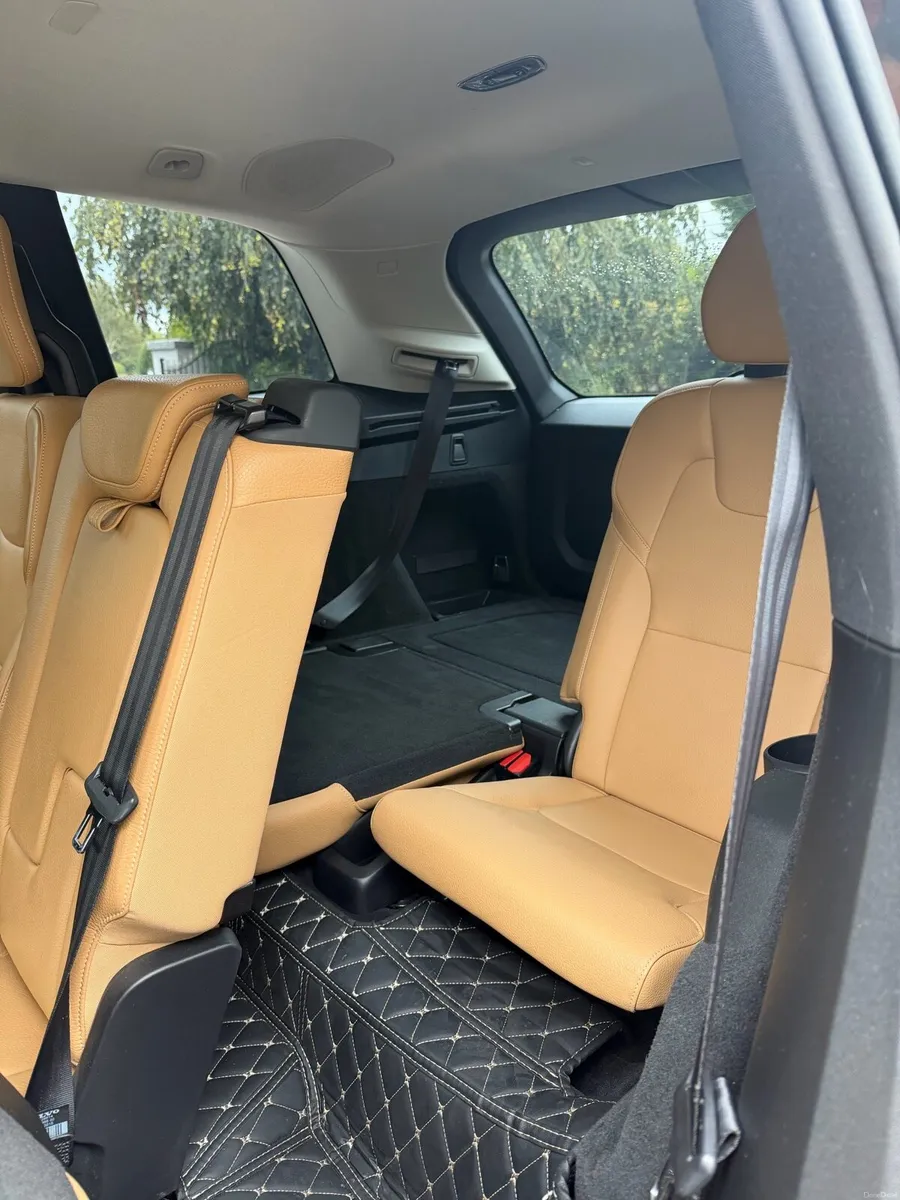 2015 Volvo XC90 2.0L D5 - Image 3