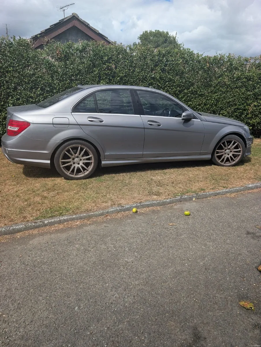 Mercedes-Benz C-Class 2012 - Image 1